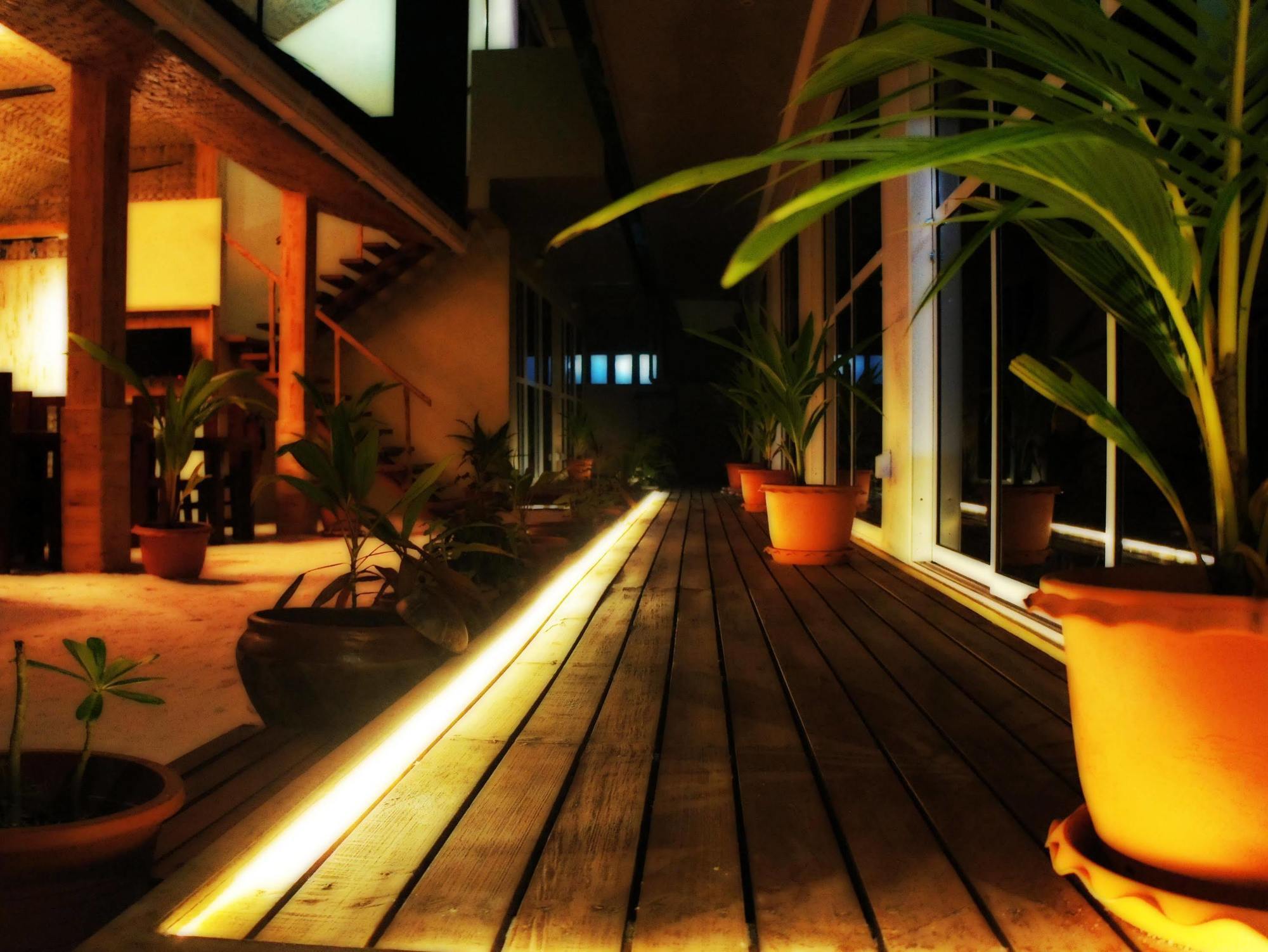 Narnia Maldives Ξενοδοχείο Maafushi Εξωτερικό φωτογραφία